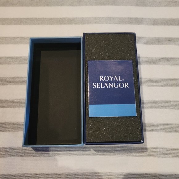 NIB Royal Selangor Pewter Wine Pourer - Picture 3 of 10